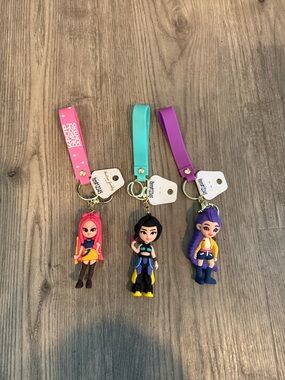 Set of 3 Colorful Girls Character Keychain Toys - Pink, Teal, Purple k pop